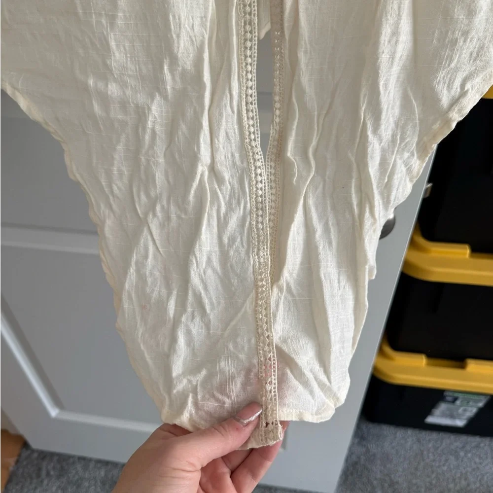Max Studio Ivory V-Neck Blouse